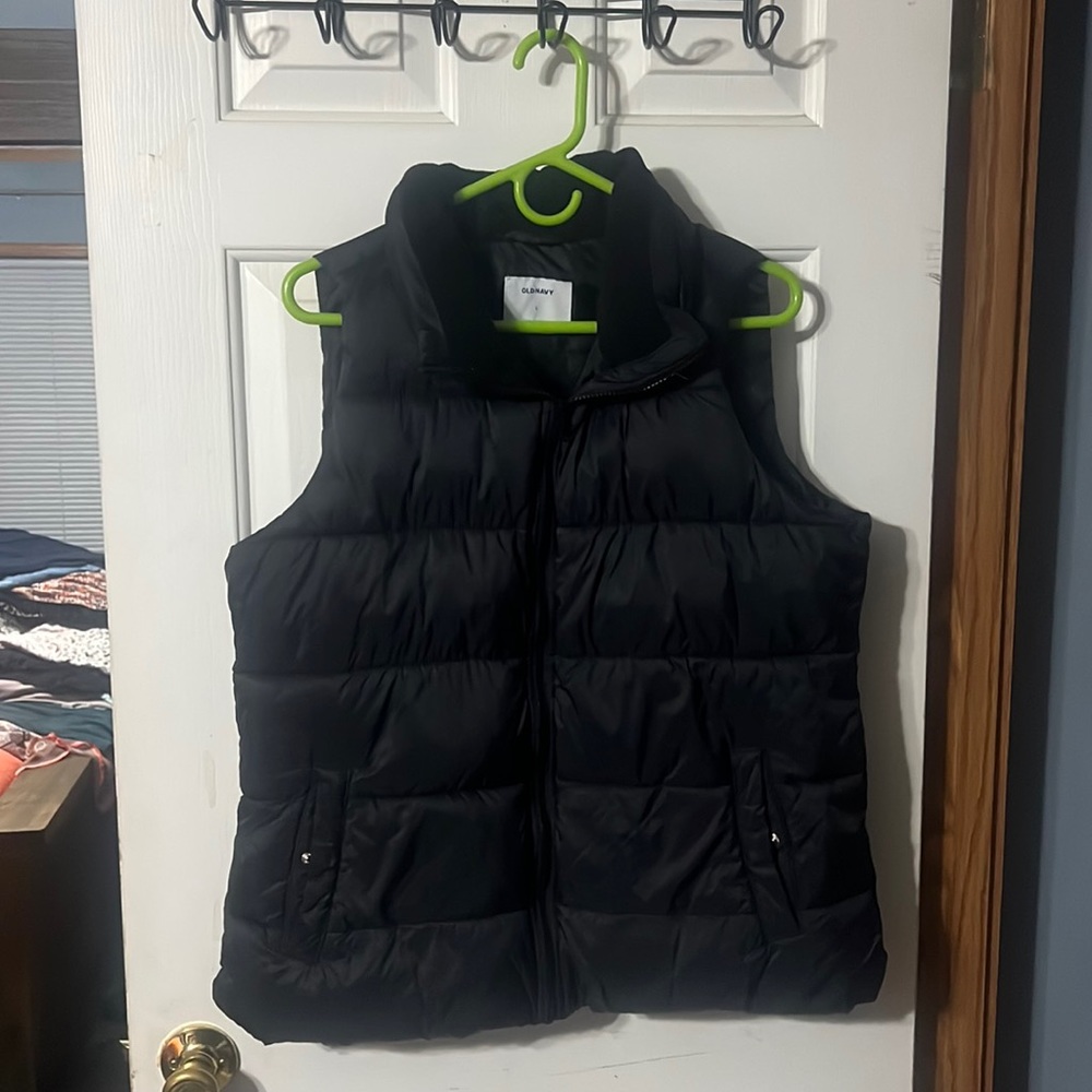 Vest - Picture 1 of 3